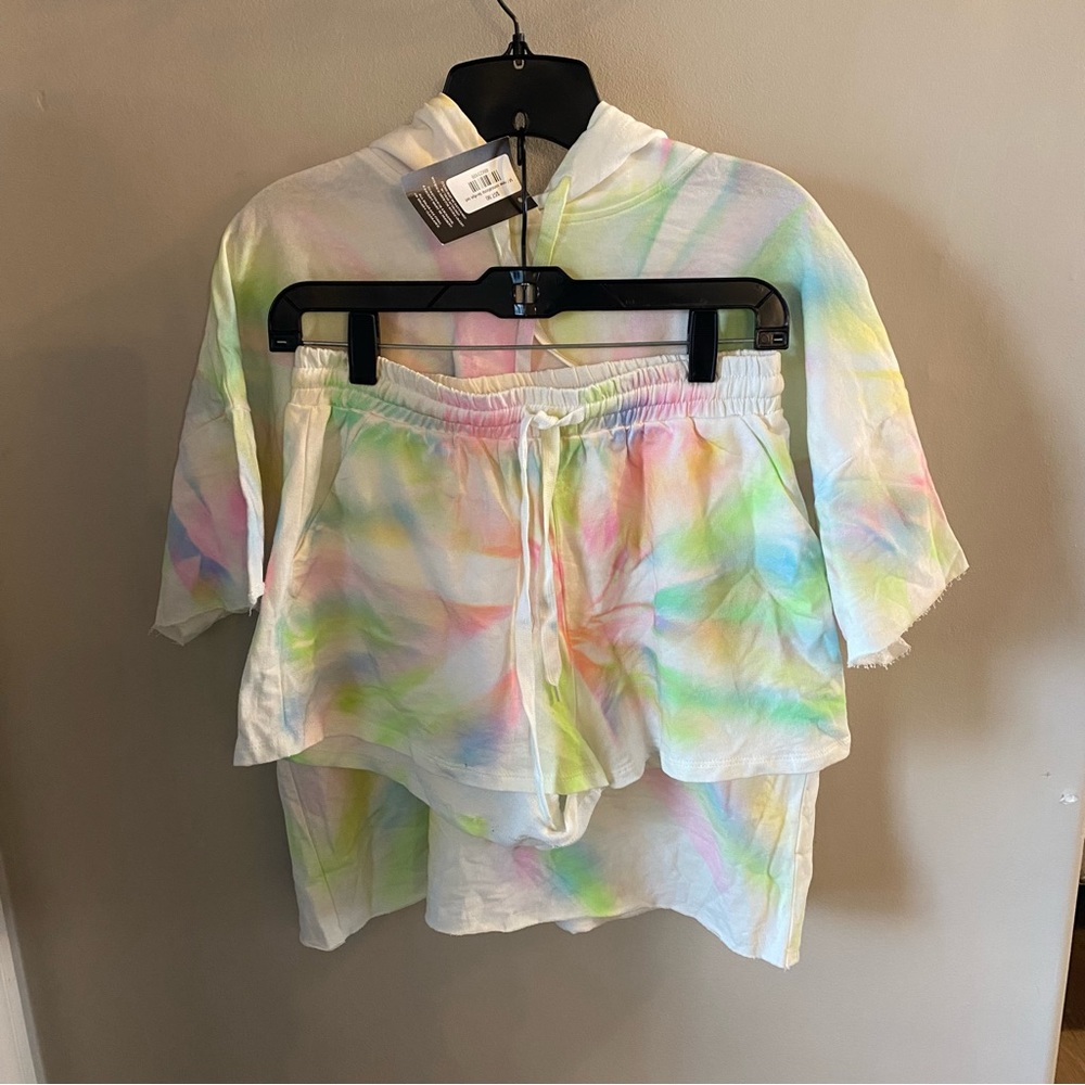 NWT Tie Dye Hooded Lounge Set